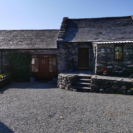 Ty Gwennol Near Gilfach Goch Apartment Llanbedr  Exterior foto